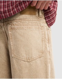 Cotton On - Super Baggy Jeans