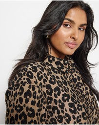 Commonry - Leopard Shirt