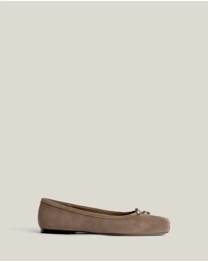 Witchery - Posy Flat