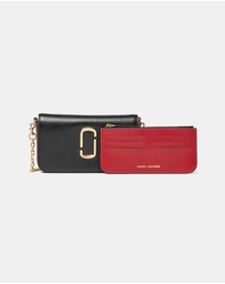 Marc Jacobs - The Wallet on Chain