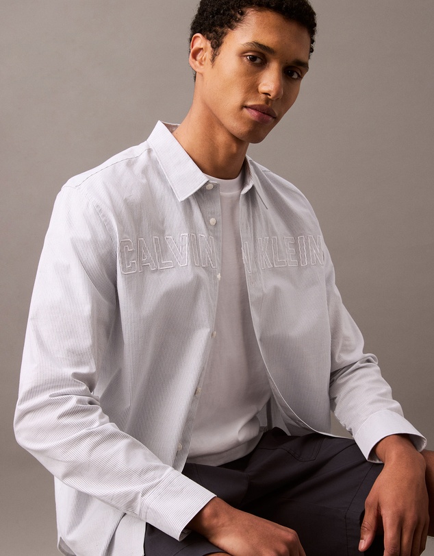 Calvin Klein Jeans - Oxford Logo Relaxed Button-Down Shirt