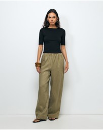 AERE - Kora Scoop Back Top