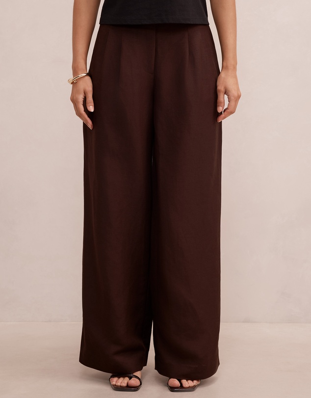Forever New Petite - Eva Petite Linen Wide Leg Pants