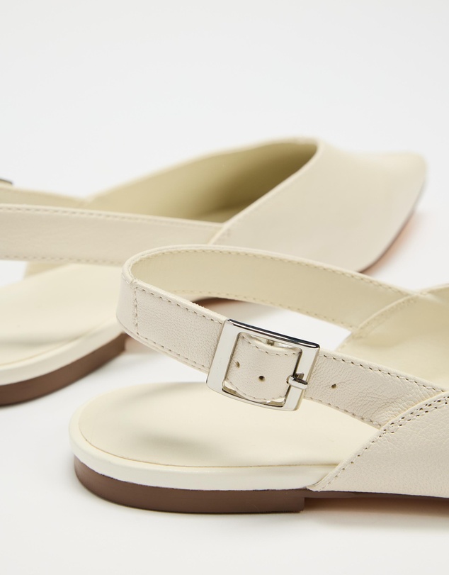 Atmos&Here - Kiera Slingback Leather Flats
