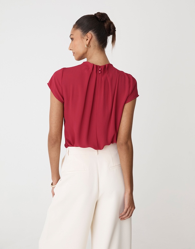 Forcast - Olivia Pleated High Neck Top