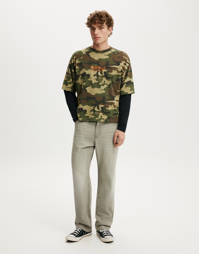 Cotton On - Cropped Fit Graphic T-Shirt
