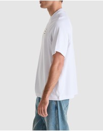 Wrangler - Raglan Boxcar Tee