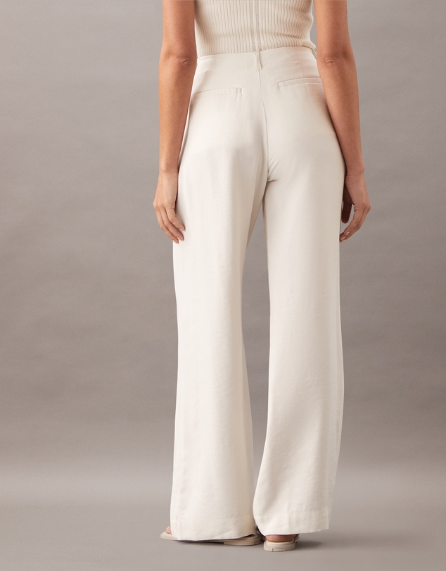 Calvin Klein Jeans - Relaxed Chinos