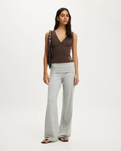 Cotton On - Crossover Graphic Tank