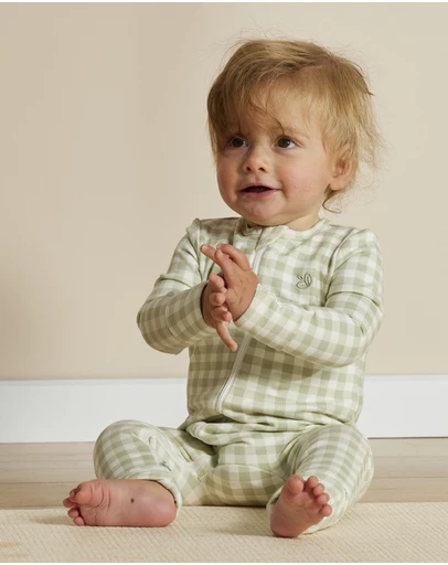 Grow Kindly - Warm Zippee Baby Romper in Gumleaf Gingham (0.5 TOG)