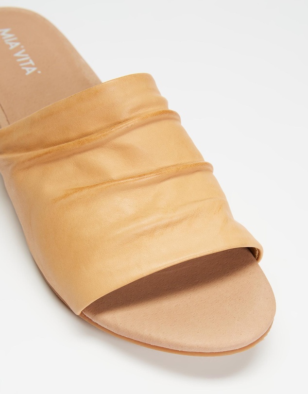 Mia Vita - Maple Slide - Almond/Cream