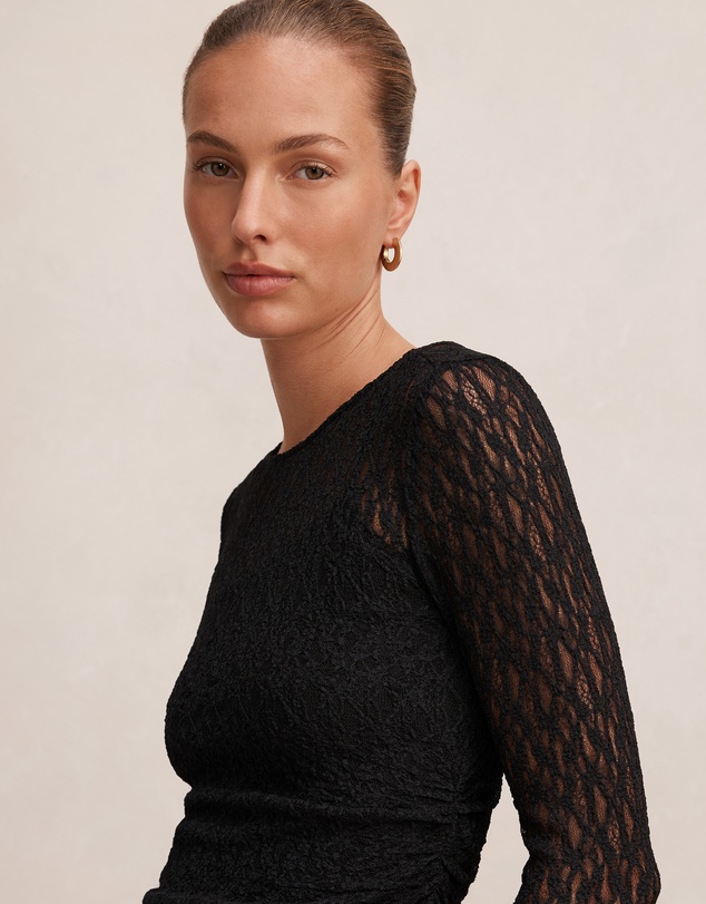 Forever New - Alex Lace Long Sleeves Top