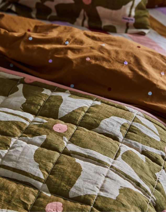 Mosey Me - Olive Poppy Quilted Throw