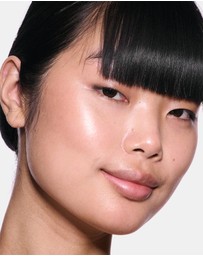 MAC - Skinfinish Lightstruck Liquid Highlighter