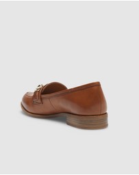 Easy Steps - Gala