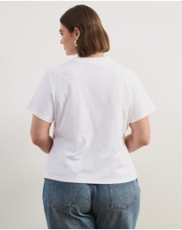 Atmos&Here Curvy - Lorrie Twist Shoulder T-Shirt