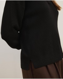 Atmos&Here - Eden Rib Collar Knit