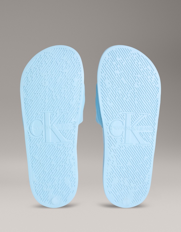 Calvin Klein - Logo Slides