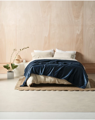 Linen House - Sena Blanket