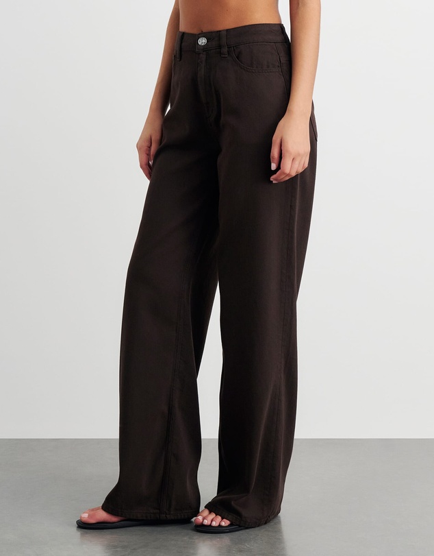 Jag - Loe Mid Rise Straight Jean