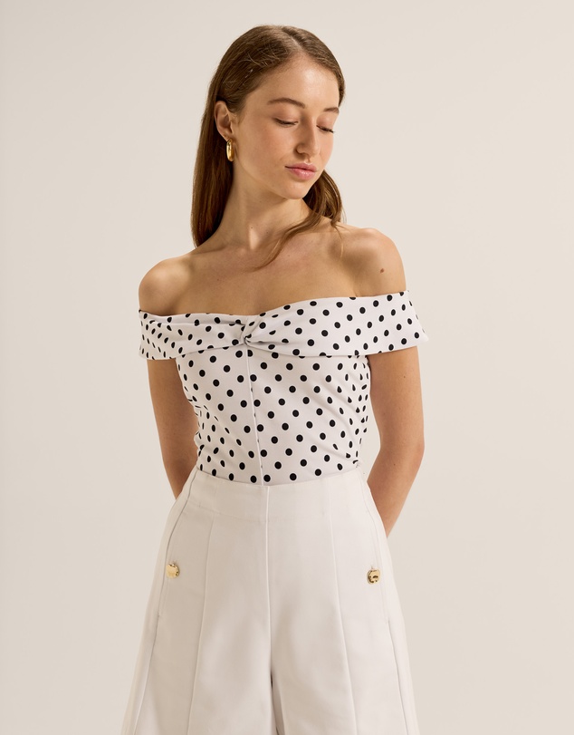 Review - Tia Spot Knot Top