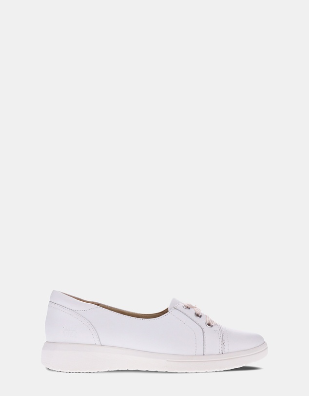 Mia Vita - Bridgette Slip-On Casual Sneaker - White