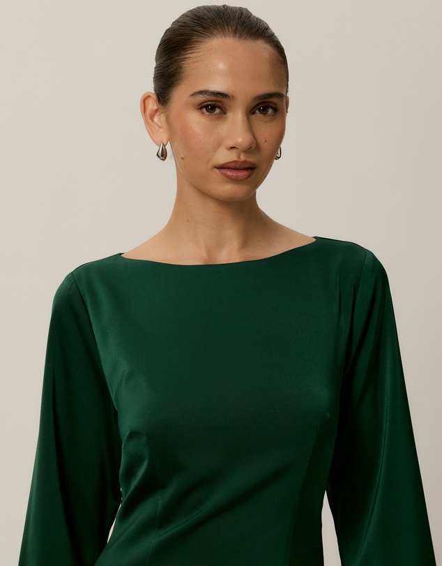 Tussah - Bec Long Sleeve Satin Maxi Dress