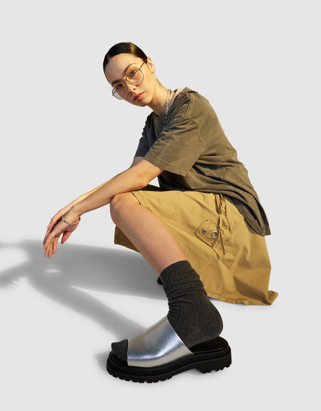 Rollie - Slide Step Flat