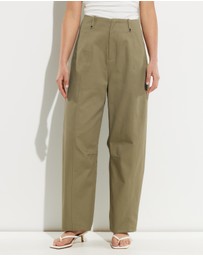 Calli - Harriet Barrell Leg Pants
