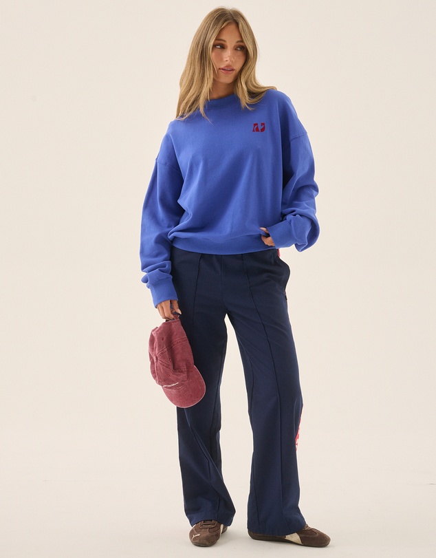 Araminta James - A James Sweatshirt