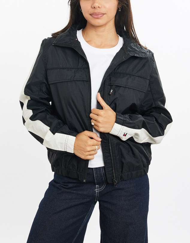 Vintage by The Real Deal - Pre Loved - Vintage Tommy Hilfiger Jeans Windbreaker Jacket