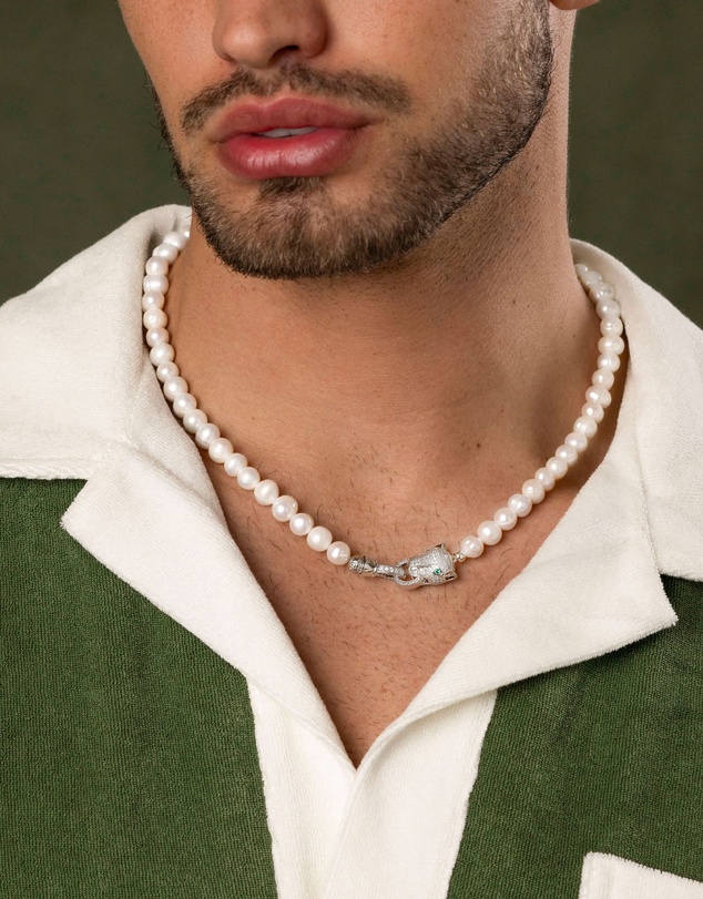 Nialaya Jewellery - White Pearl Necklace with Silver Panther Head Lock