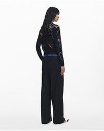 Desigual - Fine sweater with floral strokes