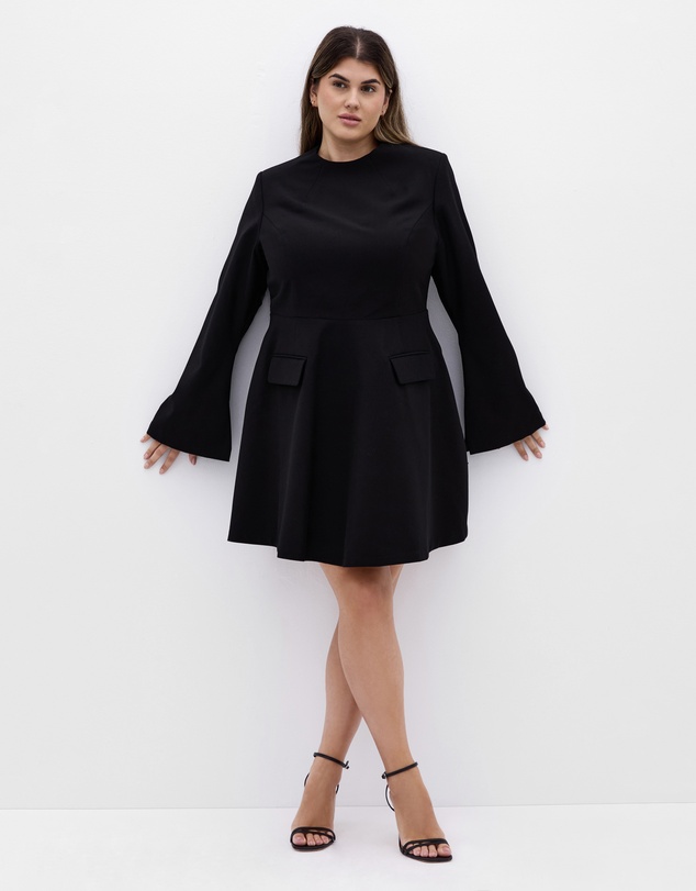 City Chic - Dynamic Long Sleeve Dress