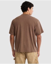 GUESS Originals - GUESS Originals Eco Applique Boxy T-Shirt