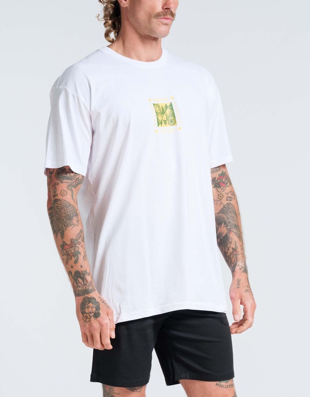 Vacancy Co - Surf Club Tee
