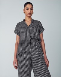 Willa - Taurus Shirt