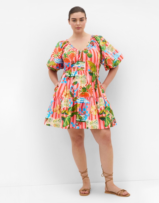 City Chic - Plus Size Fantasy Holiday Print Puff Sleeve Mini Dress - pink