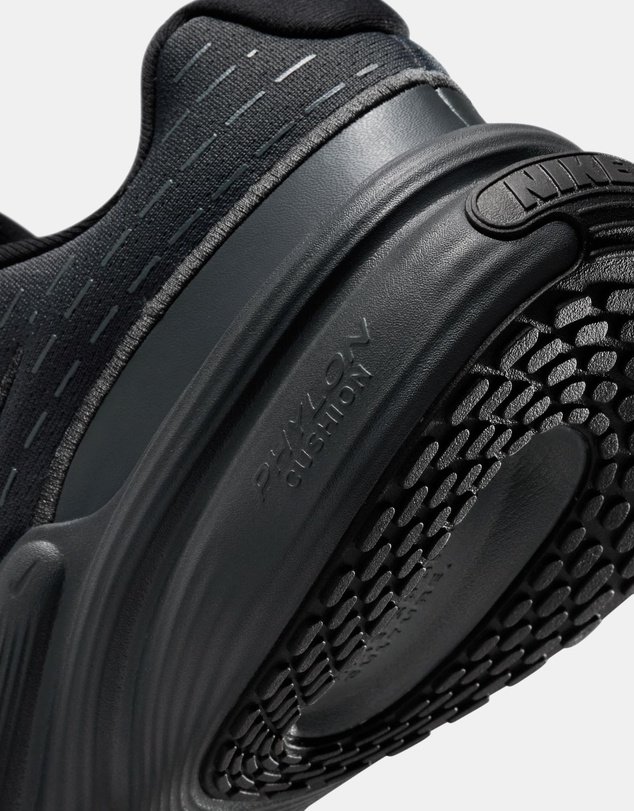 Nike - Nike Uplift SC - Men's