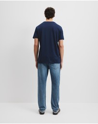 Country Road - Pima Cotton V-neck T-shirt
