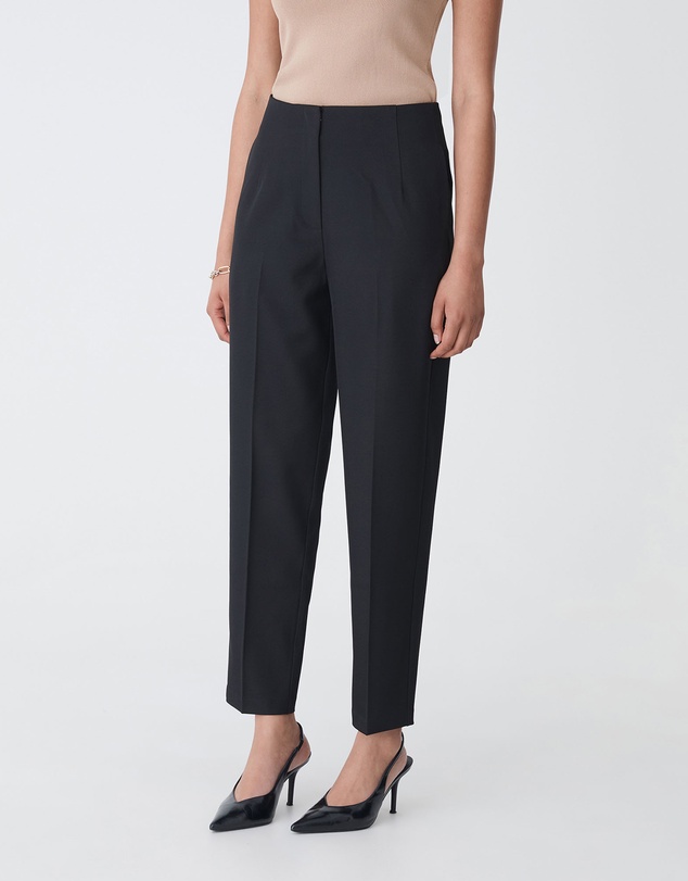 Forcast - Mila Tapered Leg Pant