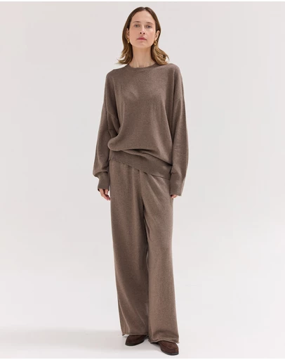 Cloth & Co. - The Travel Pants Driftwood