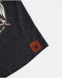 OOVY - Fly Away Tee