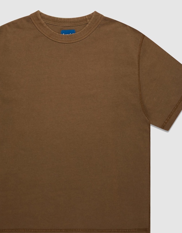Larriet - Blind Tee