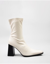 RAID - Whisper Block heeled ankle boots in cream