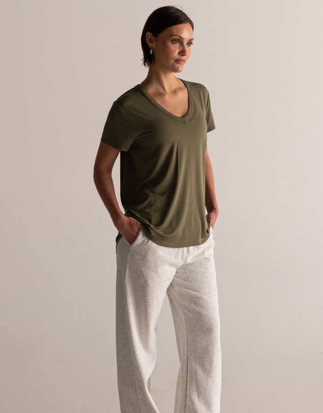 HyperLuxe The Label - V Neck Shirt