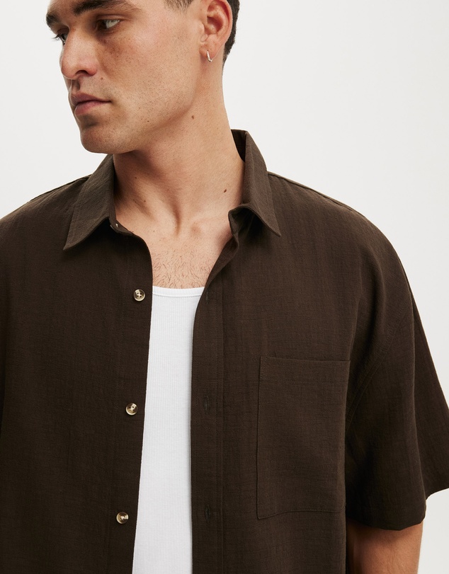 Cotton On - Boxy Fit Short Sleeve Shirt
