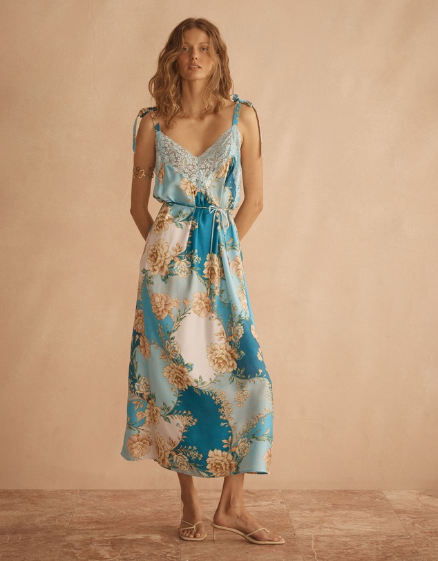 AUR OCEA - Silk V Slip Dress