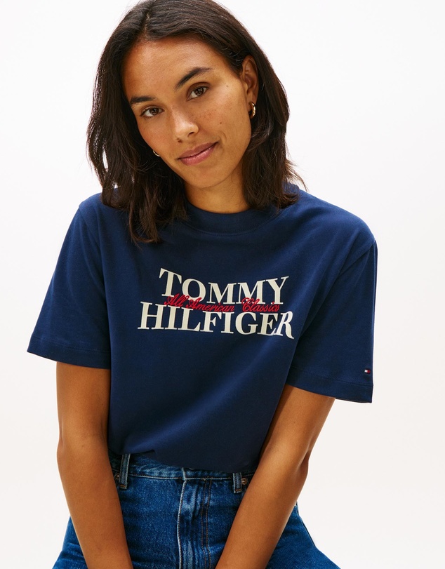Tommy Hilfiger - Classic Flock Logo Relaxed T-Shirt