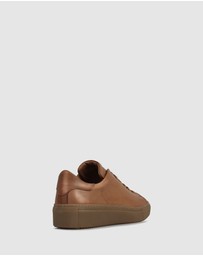 S by Sempre Di - Babette Low-Top Sneakers